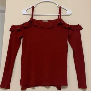 PEBBLE AND STONE* cold shoulder shirt